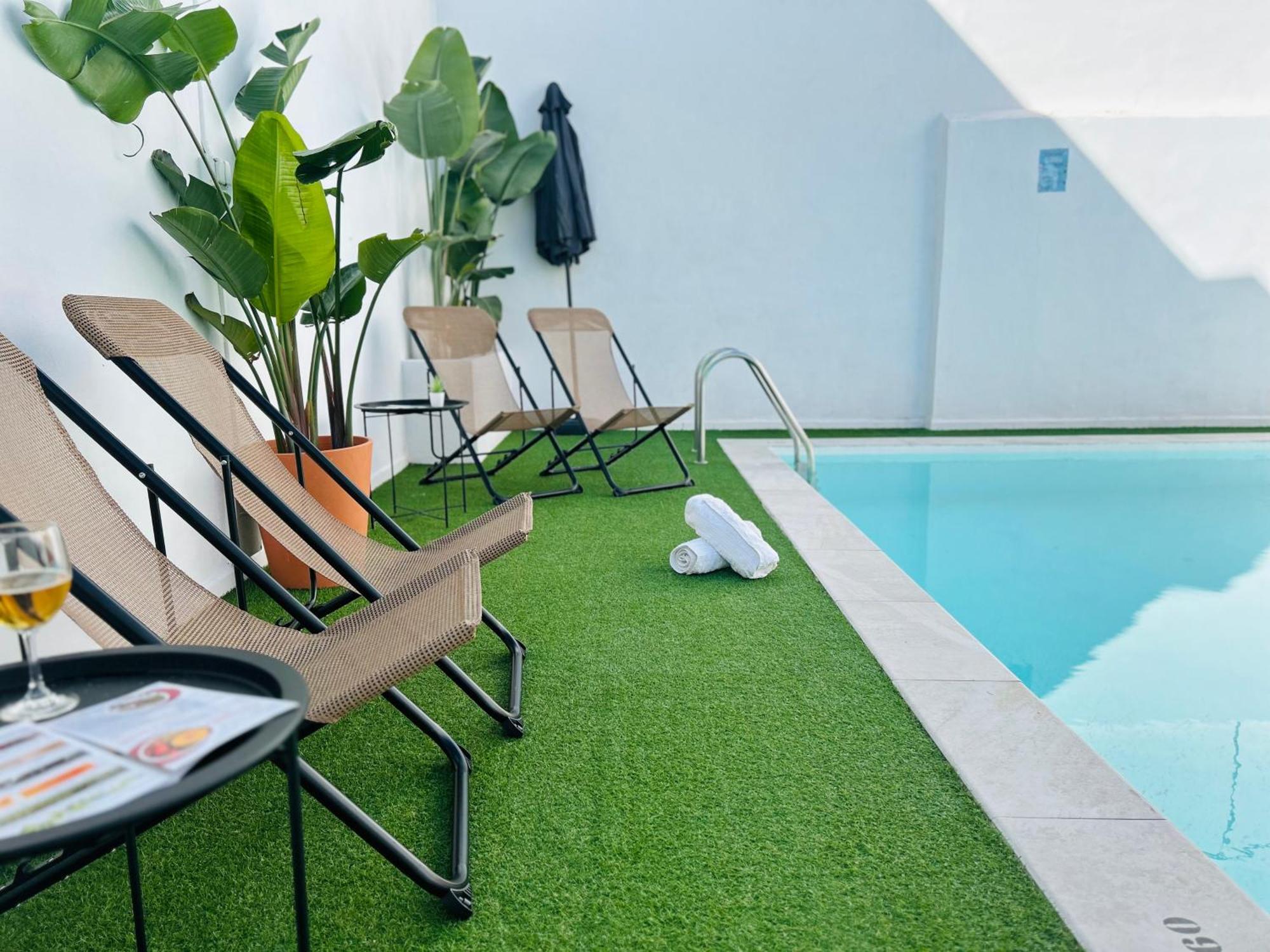 Apartamento Plaza 카스티예하데라쿠에스타 외부 사진